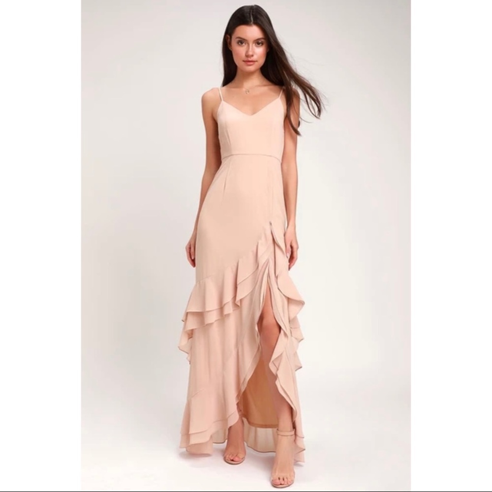 Lulu’s Esther Blush Ruffled Sleeveless Maxi Dress